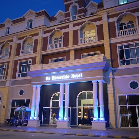 K9 Riverside Hotel Пном Пен Екстериор снимка